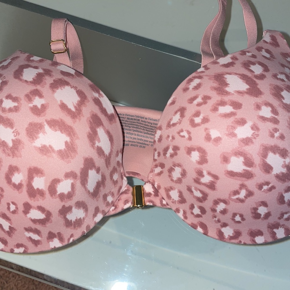 Victoria Secret bra - Picture 3 of 5